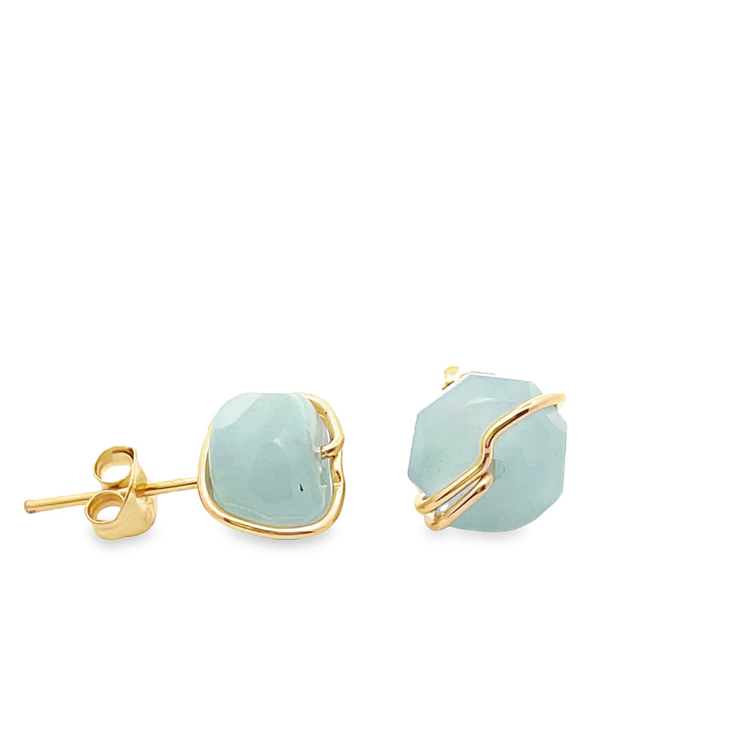 Aquamarine stud earring in the large size set in gold
