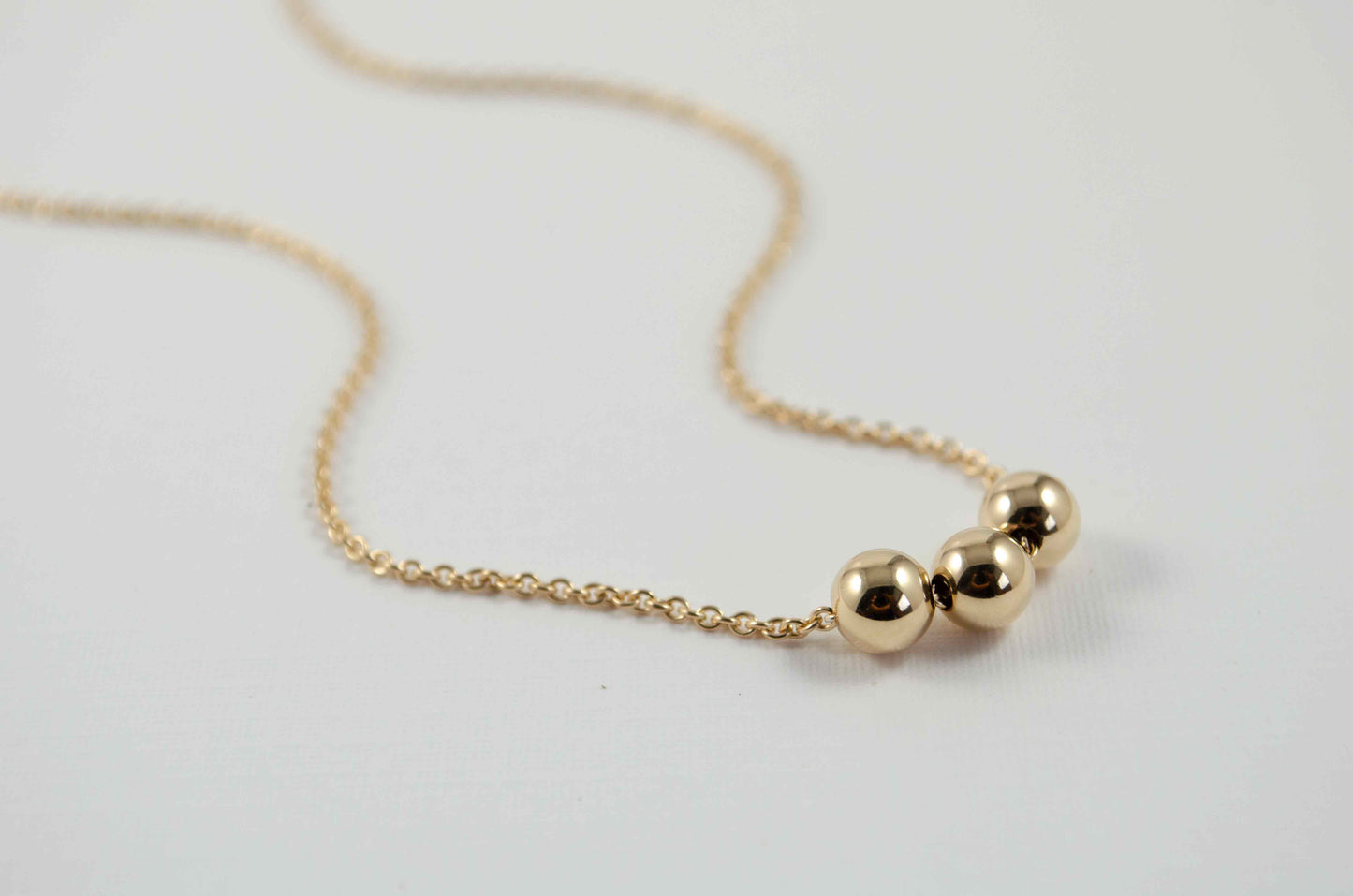 3 gold ball necklace | Minimalistic collection - Summer Gems