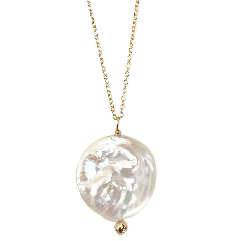 Freshwater pearl necklace 