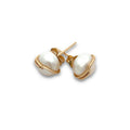 Pearl stud earrings gold