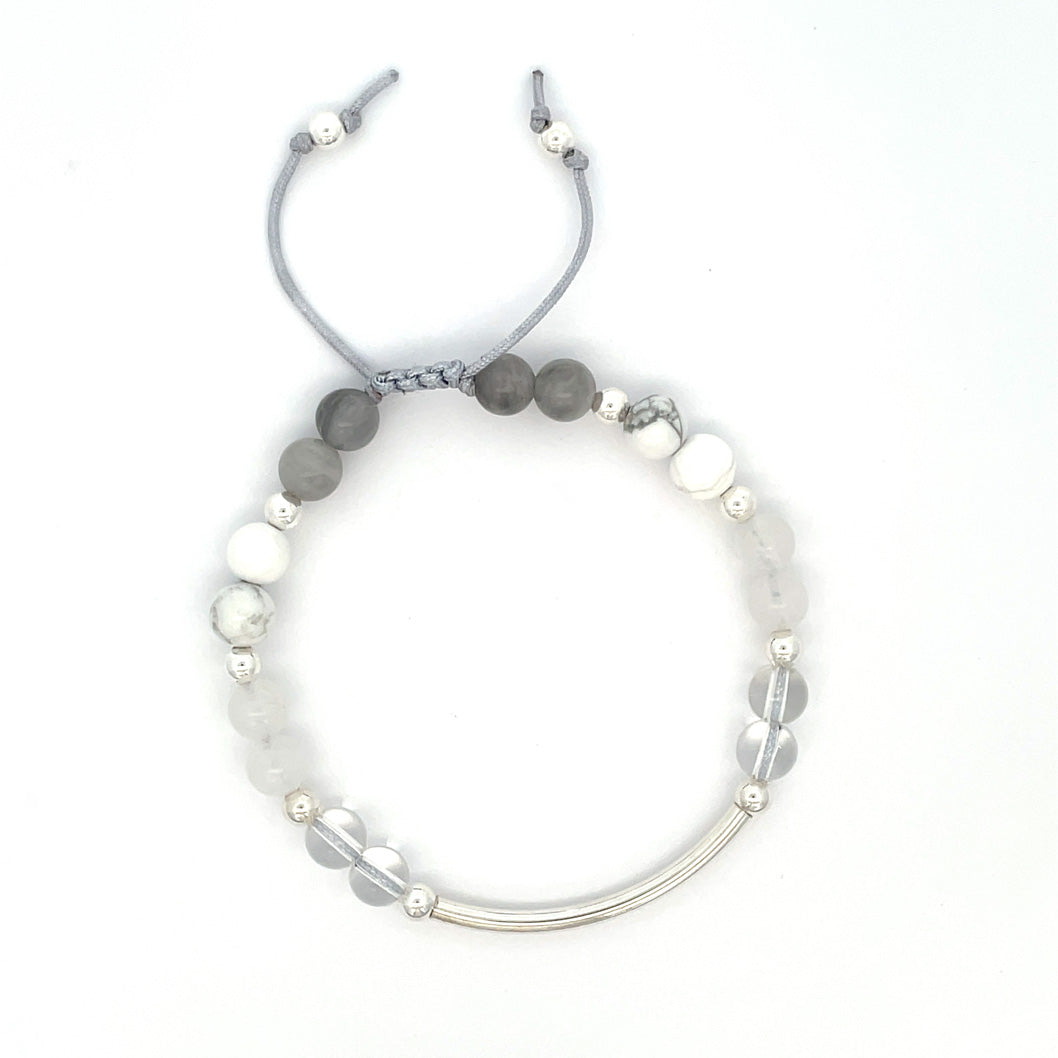 Cotton stone bar bracelet in silver 