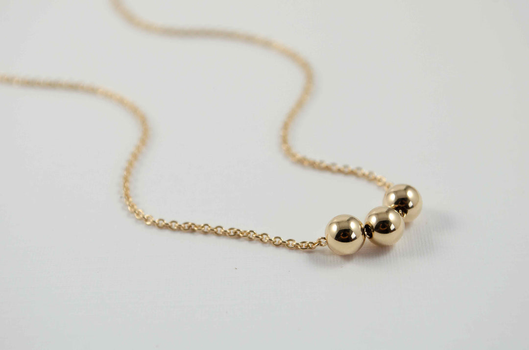 3 gold ball necklace  | Minimalistic collection - Summer Gems