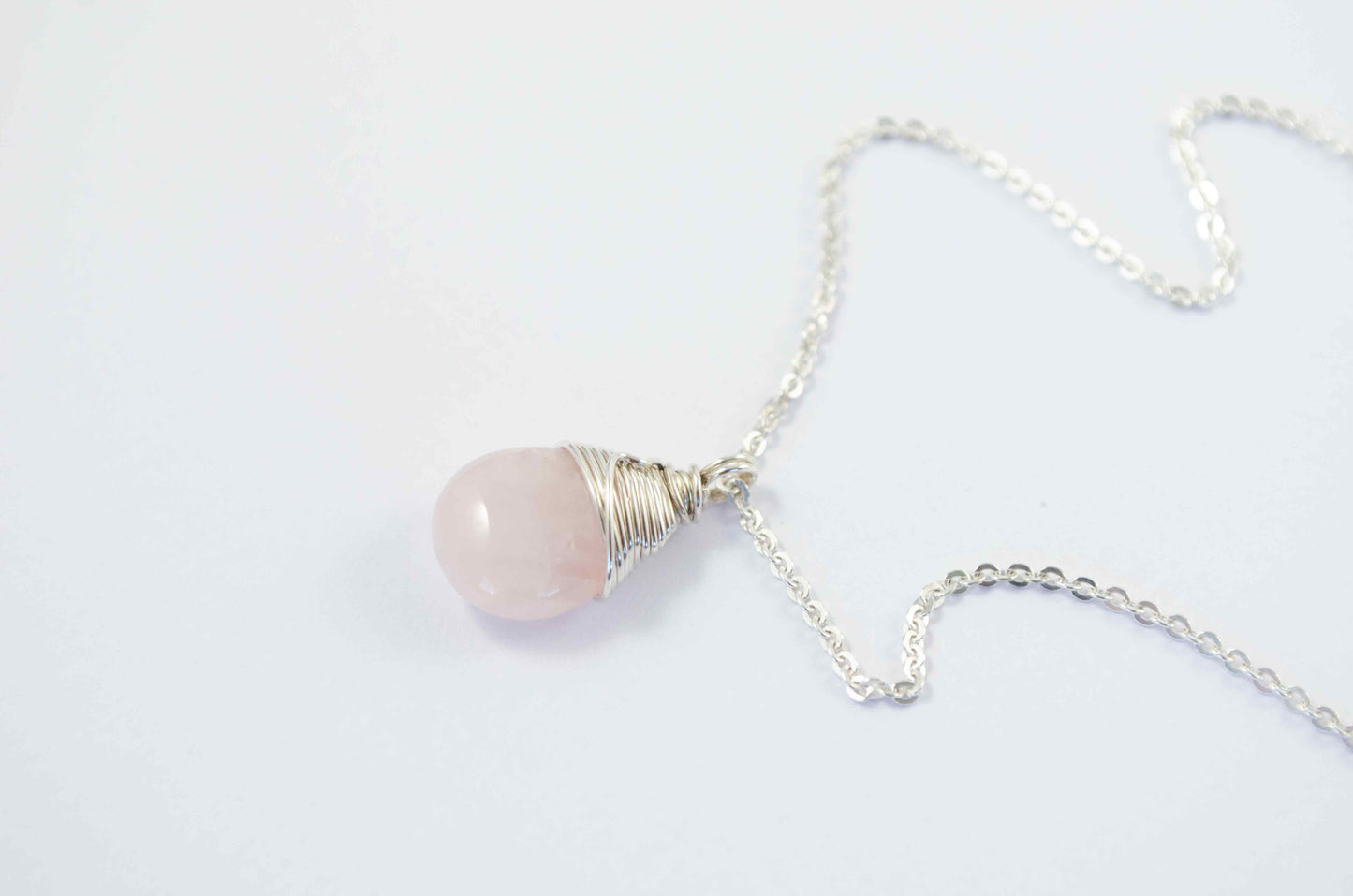 Rose quartz teardrop  necklace | Natural gemstone collection