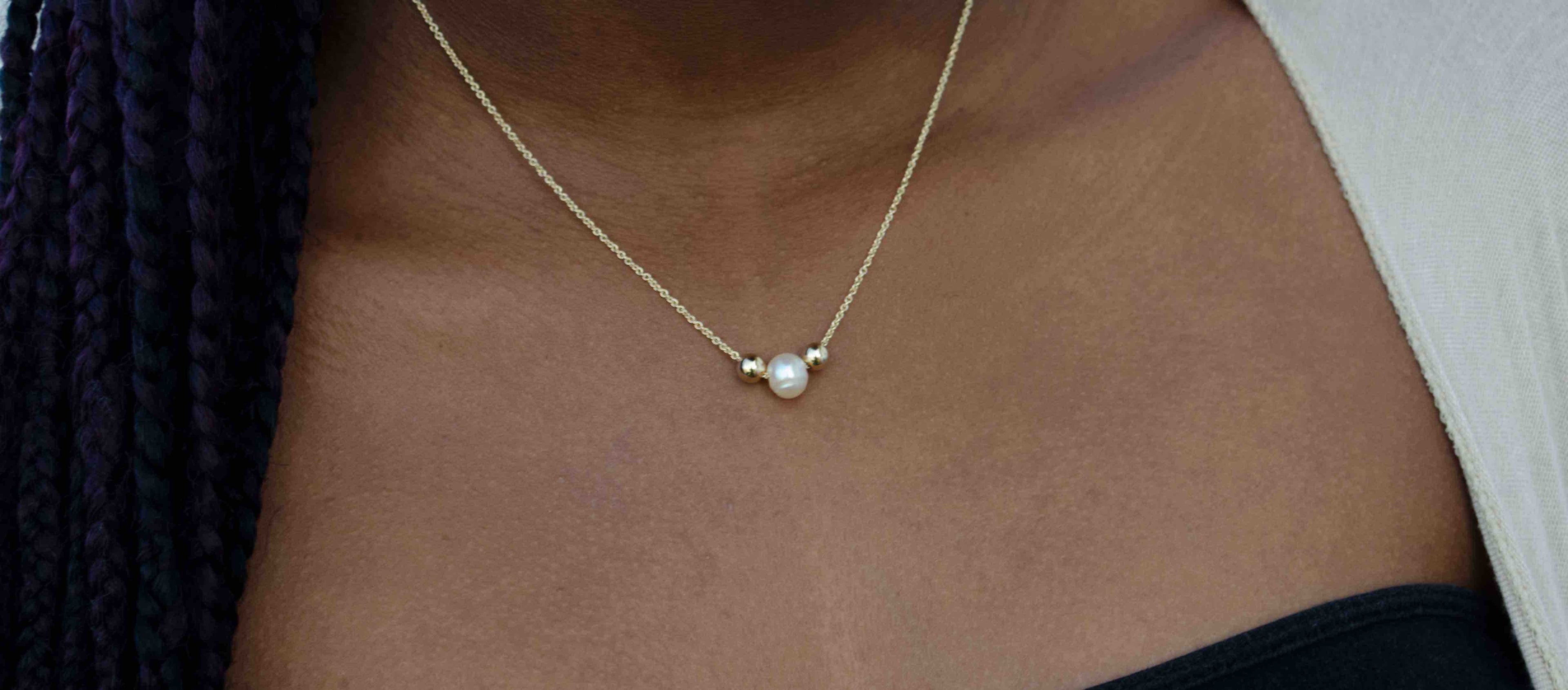 Model wearing gold ball necklace| Minimalistic collection - Summer Gems